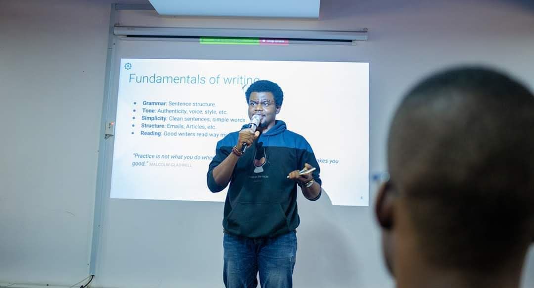 Solomon Osadolo teaching writing at Andela in 2018